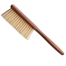 Eurostil Cuello barbero cepillo mango madera Precio: 5.50000055. SKU: SLC-79300