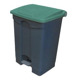 CAMBRO - WBFC68L-519 - CUBO DE BASURA 68L CON PEDAL Y TAPA - 63,5 x 47,6 x 38,1 cm - BASE GRIS Y TAPA VERDE Precio: 85.49999997. SKU: B1DWMC7WZ3