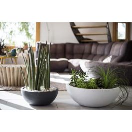 EDA PLASTIQUE Maceta redonda Graphit'Up 50 cm (67 L) para plantas, Gris antracita, uso interior y exterior con sistema de retención de agua