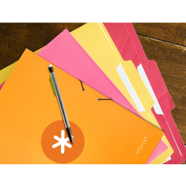 Antartik Carpeta con Gomas Tres Solapas Cartón Forrado A4 Color Mostaza 215x315 mm