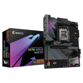 Gigabyte Placa Base X870E AORUS MASTER para AMD Ryzen 9000, VRM 16+2+2, DDR5 8200MHz OC, PCIe 5.0, 4xM.2, Wi-Fi 7, LAN 5GbE, USB 3.2 Gen 2x2 Precio: 553.50000057. SKU: B1DQ2SLZD8