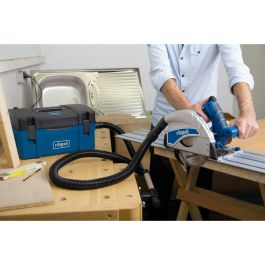 Scheppach PL55 Sierra de Inmersión 1200W, altura de corte 55mm, disco Ø160mm 24 dientes, incluye 2 rieles 700mm, conector y antivuelco