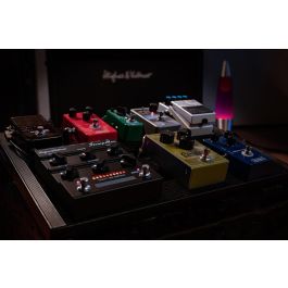 Pedal Preamplificador 50W (Fx Loop + Solo Vol.)