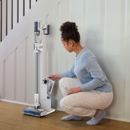 Shark BU3521EU Aspiradora escoba 2 en 1 sin bolsa, Ciclónico, Secar, Azul/Blanco, 240W, 40 min autonomía