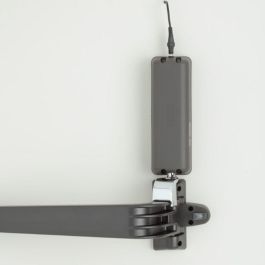 Servetto Motion-V: Kit de Automatización para Armarios - Sistema Eléctrico de Elevación de Ropa - Acabado Gris