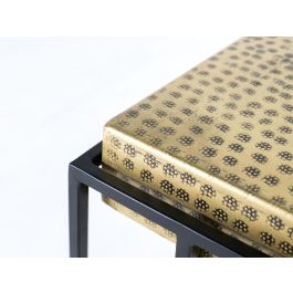 GINER Y COLOMER Mesa Auxiliar Industrial en Acero y Hierro Dorado con Tapas Troqueladas