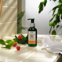 The Body Shop Vitamin C Exfoliante Líquido con Camu-Camu 100 ml