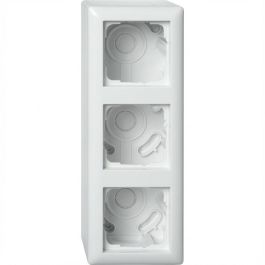 GIRA 106303 AP-Gehäuse 3f + Rahmen Standard 55 Reinweiß Precio: 63.3556. SKU: B138FYLAEL