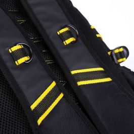 Cerdá Mochila Casual Técnica Batman Negra, 100% Poliéster, Perfecta para Uso Diario. Edad Mínima Recomendada: 16 Años