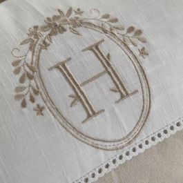 Today TOD1700216563756 Cojín Charme Estampado Chambray Bordado Berenice 30 x 50 cm