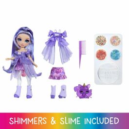 Rainbow High Muñeca Violet Morada 22 cm con Slime Transparente y Distintos Tipos de Brillo - Edad Mínima 4 Años
