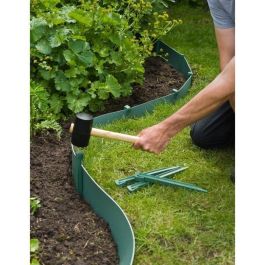 NATURALEZA Bolsa de 10 anclajes de polipropileno para bordes de jardín - H 26.7 x 1.9 x 1.8 cm - Verde NATURALEZA Bolsa de 10 anclajes de polipropileno para bordes de jardín - H 26.7 x 1.9 x 1.8 cm - Verde
