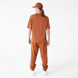 Camiseta Deportiva de Manga Corta New Era LEAGUE ESSNTLS LC OS TEE NEYYAN 60435552 Marrón (S)