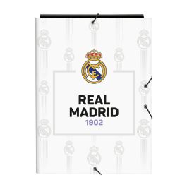 Carpeta Real Madrid C.F. Negro Blanco A4 (26 x 33.5 x 2.5 cm) Precio: 5.50000055. SKU: B1JFLR63J9