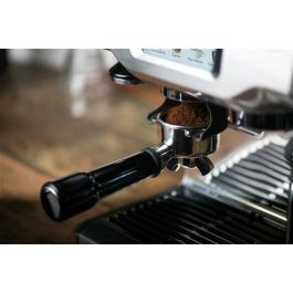 Sage SES880BSS4EEU1 Cafetera Barista Touch™ con Pantalla Táctil, Texturización Automática de Leche y Sistema ThermoJet Sage SES880BSS4EEU1 Cafetera Barista Touch™ con Pantalla Táctil, Texturización Automática de Leche y Sistema ThermoJet