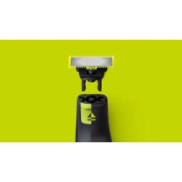 Philips OneBlade QP624/50 Cuchillas de Repuesto de Acero Inoxidable, 2 Cuchillas con Protección para la Piel