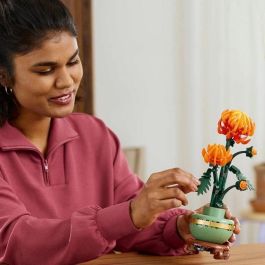 LEGO 10368 Crisantemo Icons, Set de Construcción Floral para Adultos, réplica detallada con flores naranjas articuladas y maceta