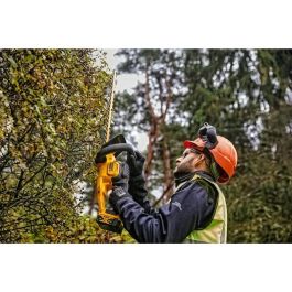 DeWALT Cortasetos a Batería 18V - Modelo Básico