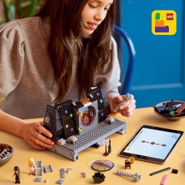 LEGO 76781 Set de Construcción Wednesday: El Dormitorio de Miércoles y Enid, Incluye 4 Minifiguras, Temática Nevermore