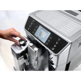 De'Longhi ECAM650.55.MS Cafetera Superautomática Espresso Conectada PrimaDonna Elite - LCD 3.5" - 8 Recetas - Depósito 2L - Gris