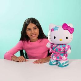 Famosa Figura Hello Kitty Kimono 33 cm con 5 puntos de articulación Famosa Figura Hello Kitty Kimono 33 cm con 5 puntos de articulación