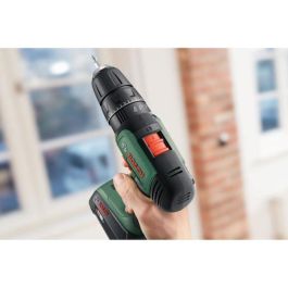 Bosch UniversalImpact 18 Taladro percutor con 2 baterías 1,5Ah, 20 posiciones de par, 2 velocidades, diseño ergonómico Bosch UniversalImpact 18 Taladro percutor con 2 baterías 1,5Ah, 20 posiciones de par, 2 velocidades, diseño ergonómico