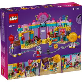 LEGO 42649 Tienda de Golosinas Heartlake City Friends, Set de Construcción con Minipersonajes y Gato para Niñas +6 Años