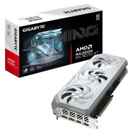 Gigabyte Tarjeta Gráfica RX 9070 XT GAMING OC ICE 16GB GDDR6 PCI-E 5.0 3060MHz 3xVentiladores Blanco Precio: 934.5900003. SKU: B1J8GLCEMV