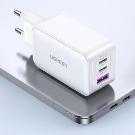 UGREEN Nexode Cargador Rápido GaN 140W USB-A + 2xUSB-C con Cable USB-C Blanco para Dispositivos Universales