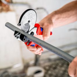 Knipex Tijeras para tubos, para Plástico y Aluminio, Negro/Azul/Rojo, corte hasta 2,6 cm, 210 mm