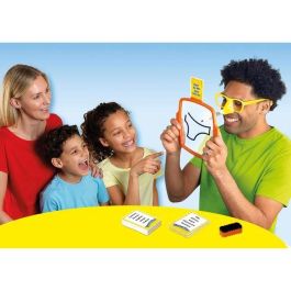 Megableu Dessi'Nez Juego de Mesa Familiar Original y Divertido - Dibuja con la Nariz, Gafas Portaplumas y Adivina Palabras Megableu Dessi'Nez Juego de Mesa Familiar Original y Divertido - Dibuja con la Nariz, Gafas Portaplumas y Adivina Palabras