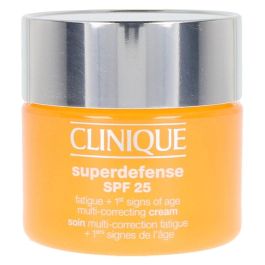 Clinique Superdefense Spf25 Crema Antifatiga + Primeros Signos De Envejecimiento Iii-Iv