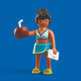 Playmobil Figurina Chica de Vacaciones Special Plus 72032 - Turista con Accesorios, Juguete de Construcción para Niños +4 Años