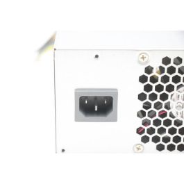 Lenovo ATX power supply unit with 500W capacity, 92% efficiency, 100-240Vac input voltage, and multiple connector options.