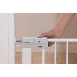 Safety 1St Barrera de seguridad para niños con cierre automático, fijación por presión (sin agujeros), ancho 73-80 cm, apertura con una mano, blanco Safety 1St Barrera de seguridad para niños con cierre automático, fijación por presión (sin agujeros), ancho 73-80 cm, apertura con una mano, blanco