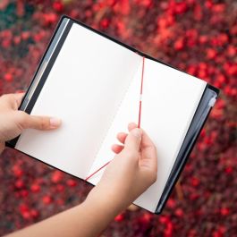 ERIK Cuaderno de viaje Stranger Things, 12x19,5cm, 2 cuadernillos reemplazables (Bullet/Líneas), Tapa blanda