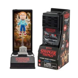 Yume Figura Sorpresa Stranger Things Serie 3 Walkie Talkie Coleccionable con Accesorios Español 16x7.6x6.4 cm