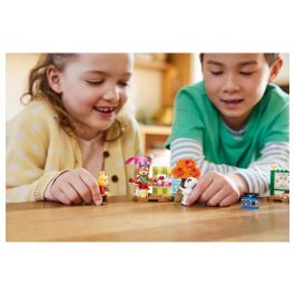 Lego Animal Crossing 77052 Kéké en la Plaza Juguete para Construir con Cafetería